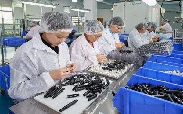 Tuyển 15 nam & nữ sản xuất kiểm tra sản phẩm nhựa tại NARA