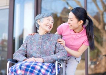 Cao Hùng – Tuyển 03 Nữ Hộ lý